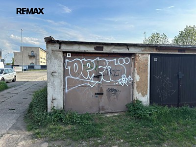Prodej nemovitosti, 18 m² (2 z 4)
