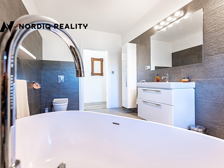 Prodej domu, 171 m² (20 z 43)