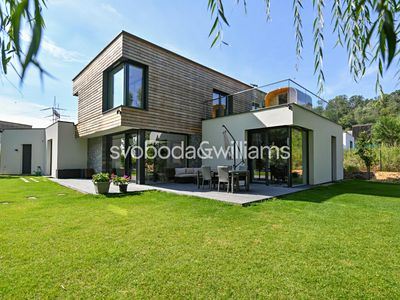 Prodej rodinného domu 213 m², pozemek 1693 m²