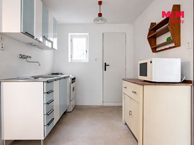 Prodej domu, 82 m² (2 z 13)