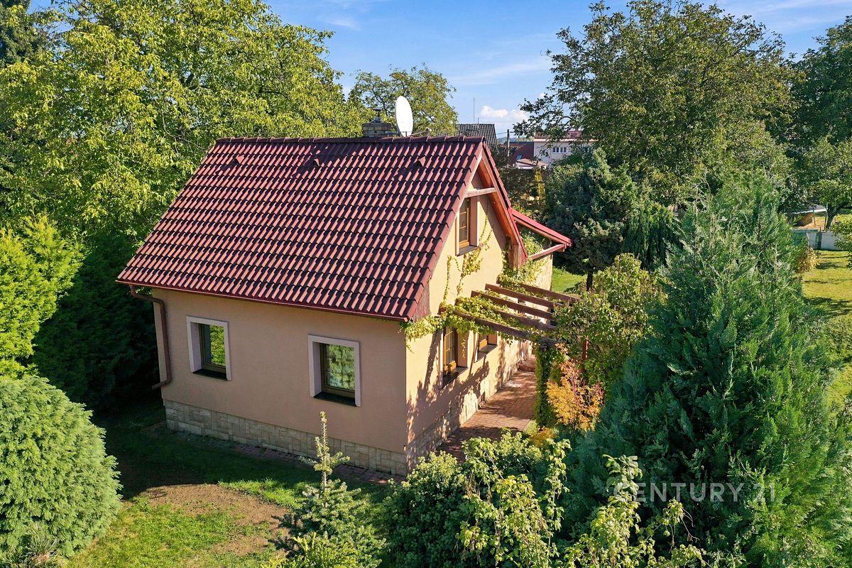 Pronájem rodinného domu 65 m², pozemek 1287 m²