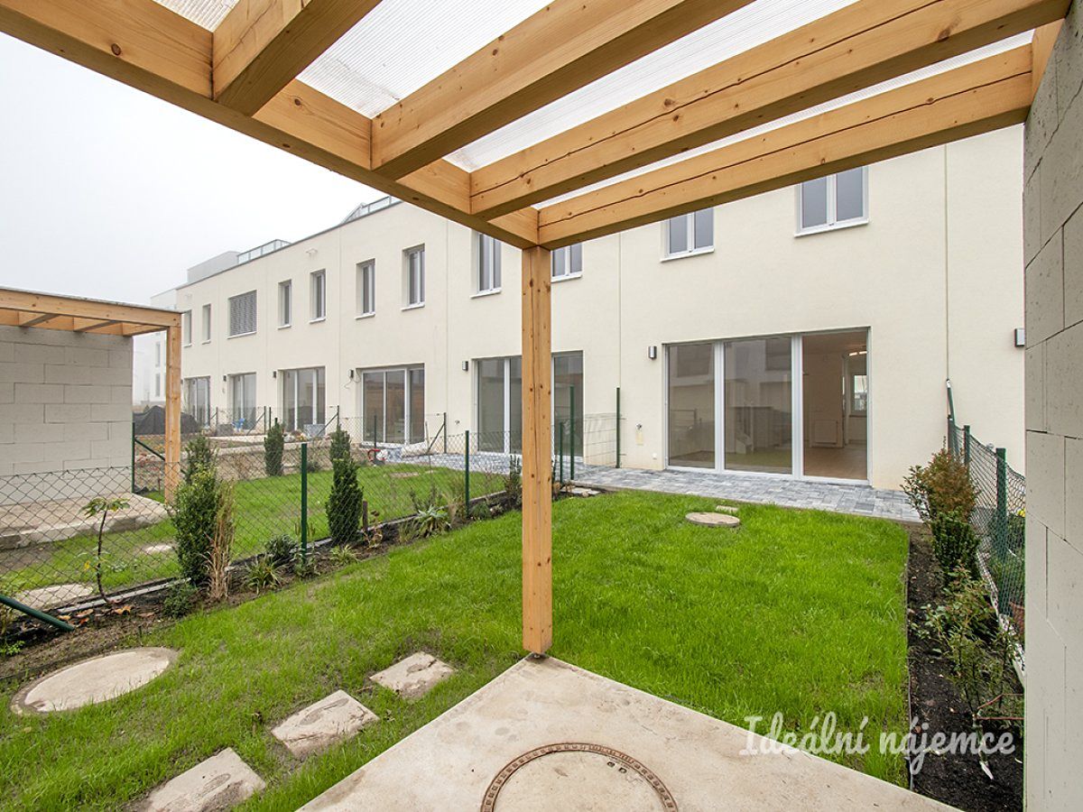 Pronájem bytu 4+kk 107 m² – fotografie 2