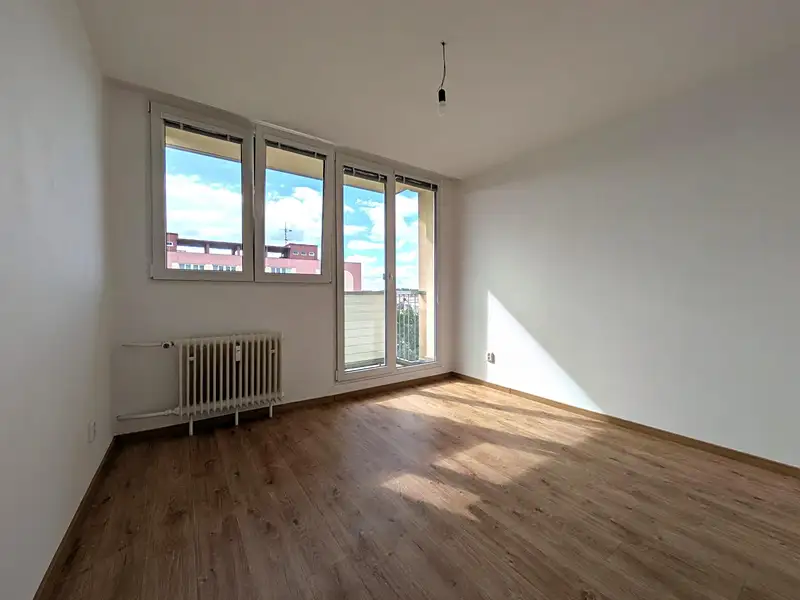Pronájem bytu pokoje 11 m², Mladá Boleslav – náhled fotky 1