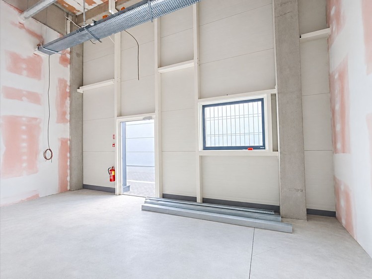 Pronájem komerčního prostoru, 160 m² (5 z 15)