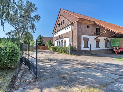 Pronájem skladového prostoru 413 m²