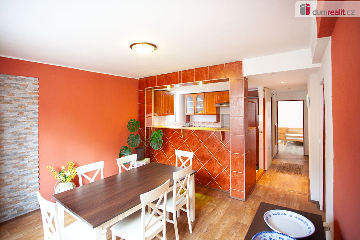 Pronájem bytu 5+kk 107 m²