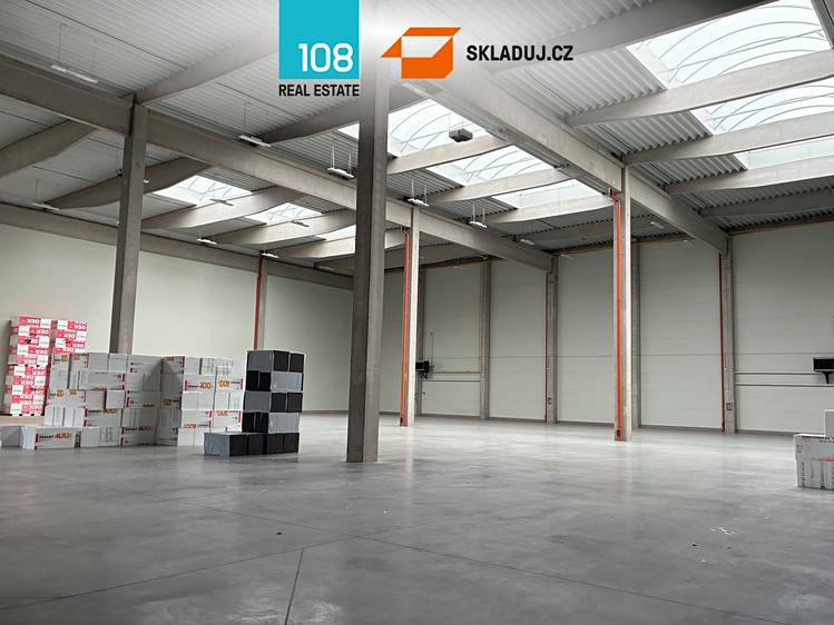 Комерційне приміщення в оренду, 1 900 м² (3 з 7)