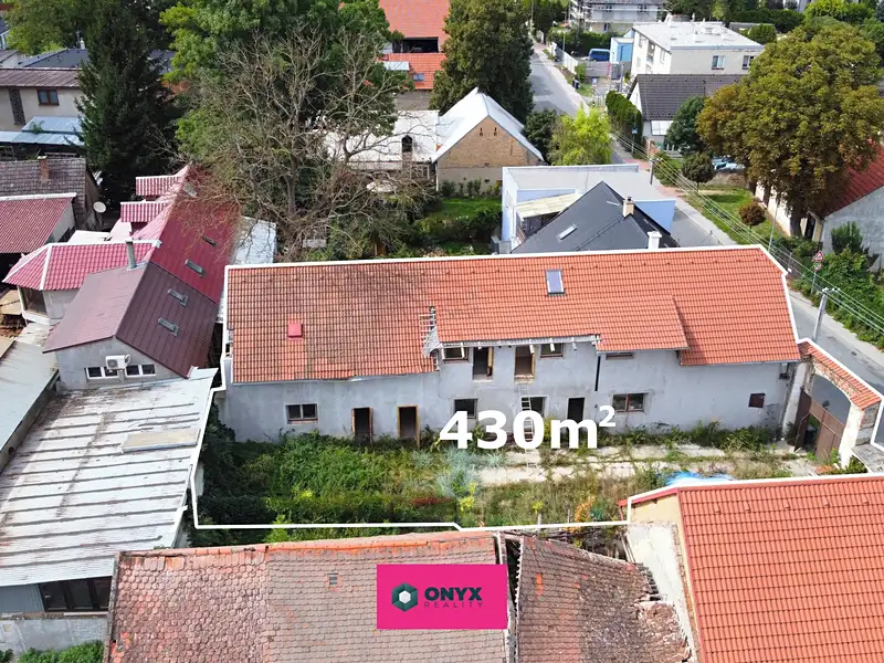 Prodej rodinného domu 344 m², pozemek 430 m², Jenštejn – náhled fotky 2