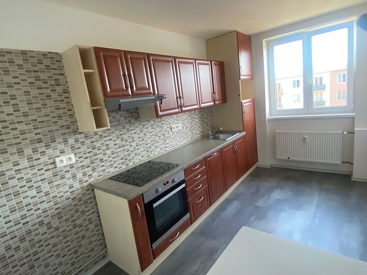 Pronájem bytu 2+1 59 m² – fotografie 2