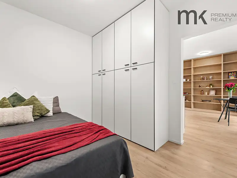 Pronájem bytu 1+1 31 m², Praha – náhled fotky 2