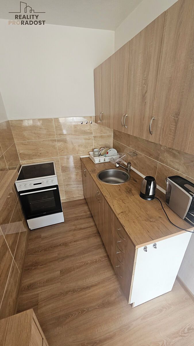 Pronájem bytu 2+kk 39 m² – fotografie 5