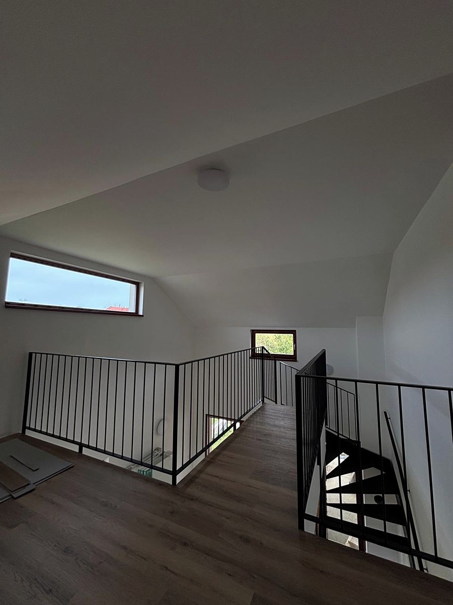 Pronájem bytu 4+kk 128 m² – fotografie 4