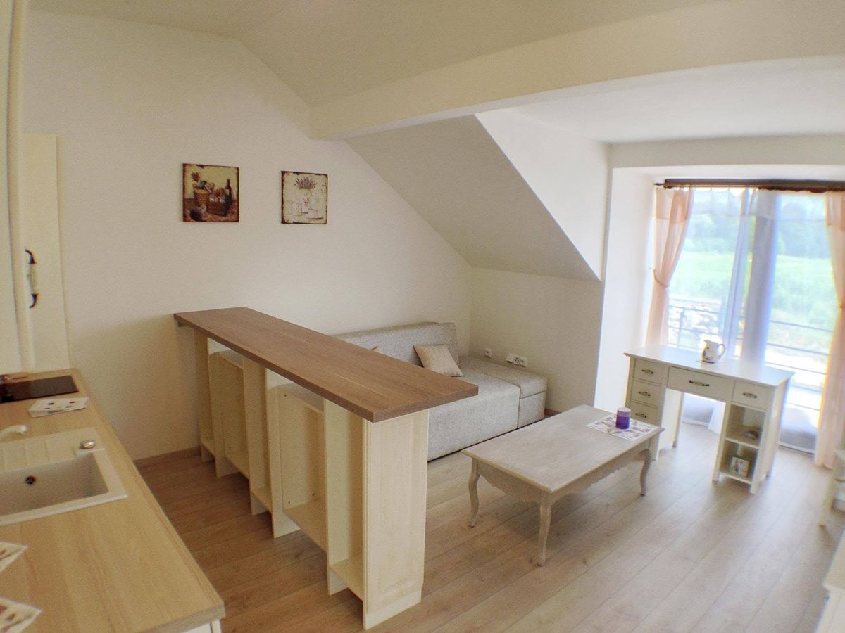Pronájem bytu 3+kk 52 m² – fotografie 4