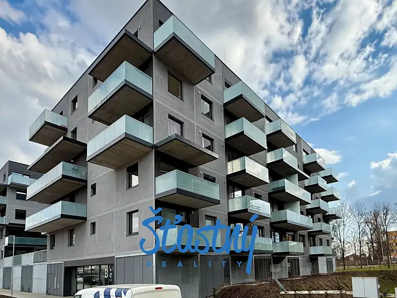 Prodej bytu 2+kk 55 m², Praha – náhled fotky 1