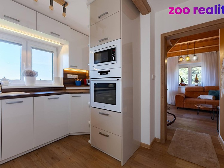 Будинок на продаж, 130 м² (2 з 23)