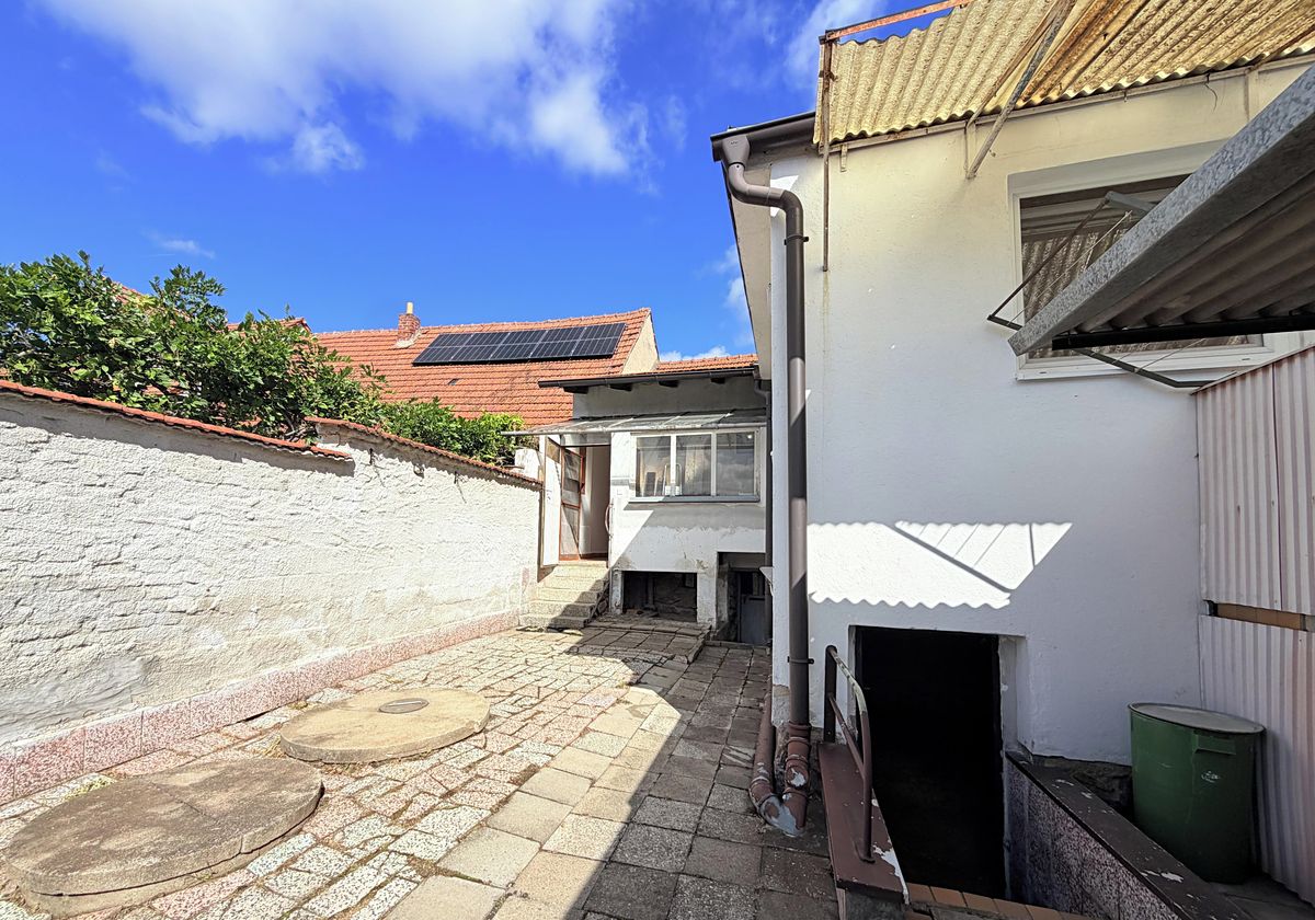 Pronájem rodinného domu 150 m², pozemek 319 m² – fotografie 2