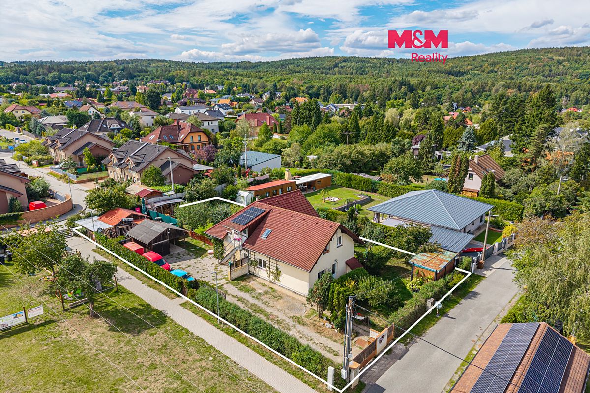 Prodej rodinného domu 226 m², pozemek 1151 m²