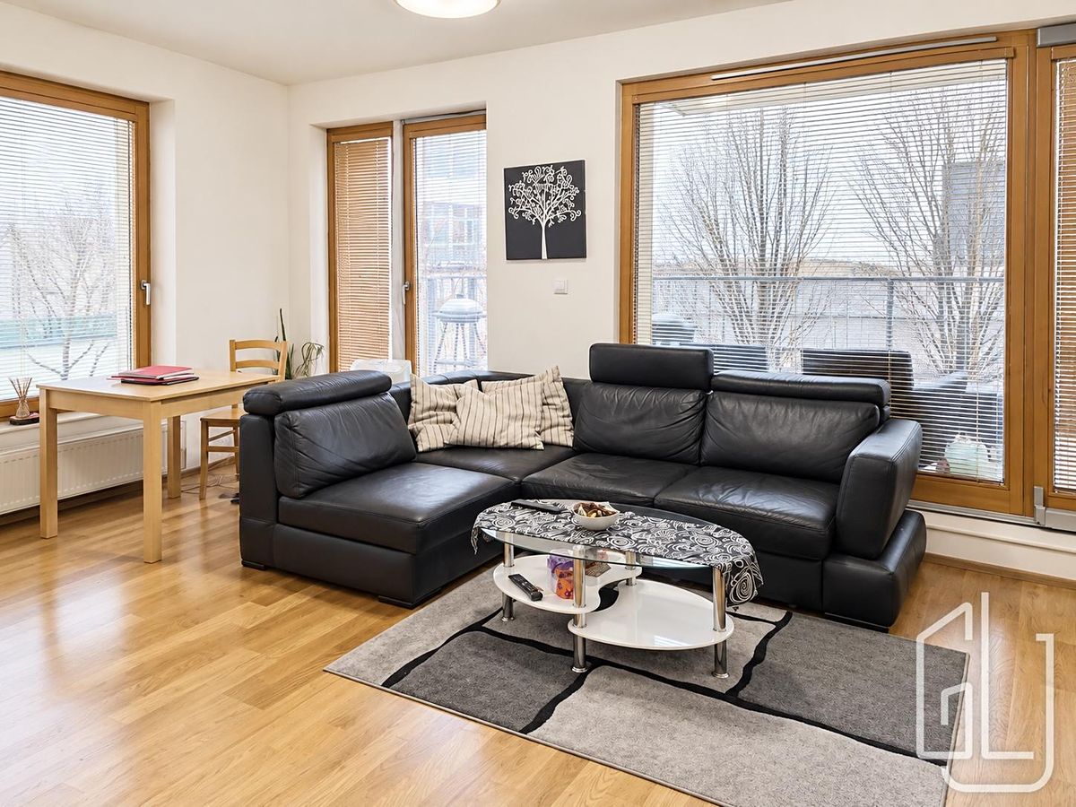 Pronájem bytu 2+kk 57 m²