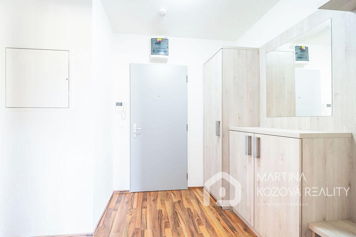 Pronájem bytu 2+kk 59 m² – fotografie 4