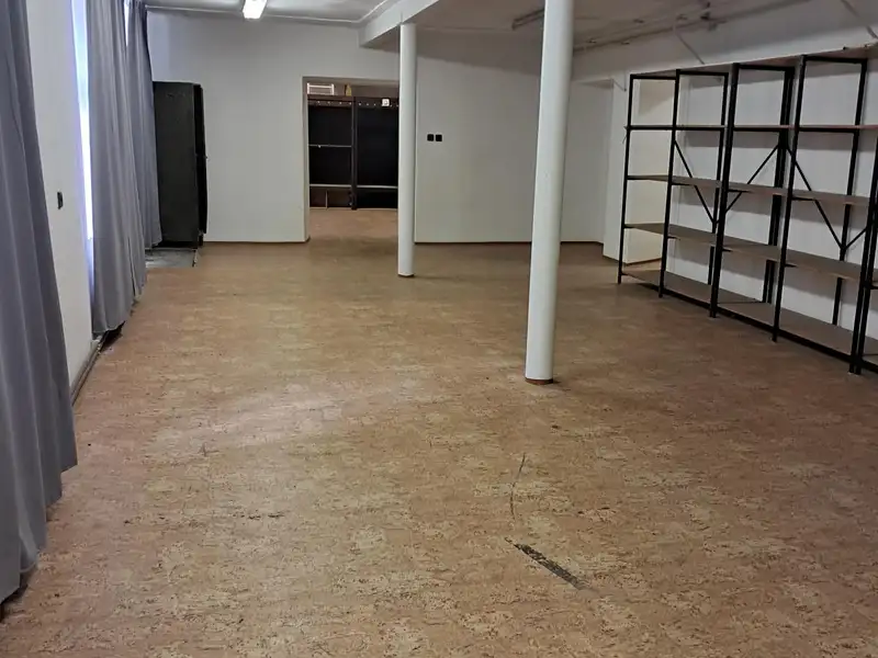 Pronájem skladového prostoru 300 m², Kladno – náhled fotky 2