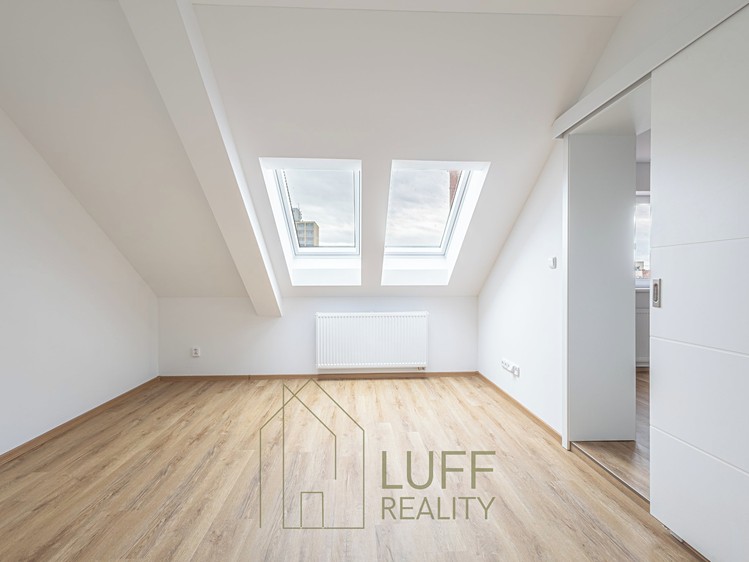 Квартира 2+kk на продаж, 45 м² (7 з 14)
