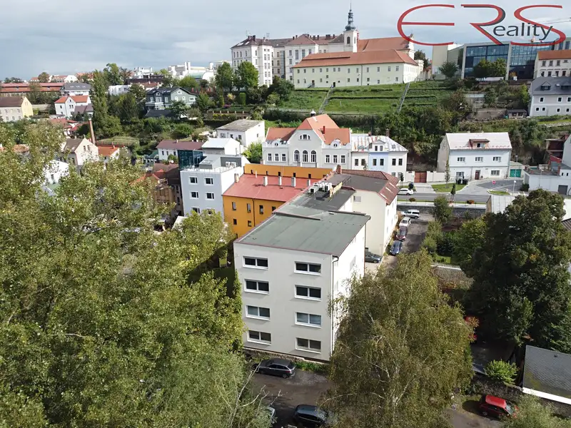 Prodej kanceláře 1800 m², Mladá Boleslav – náhled fotky 1