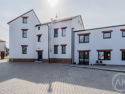 Pronájem bytu 3+kk 84 m²