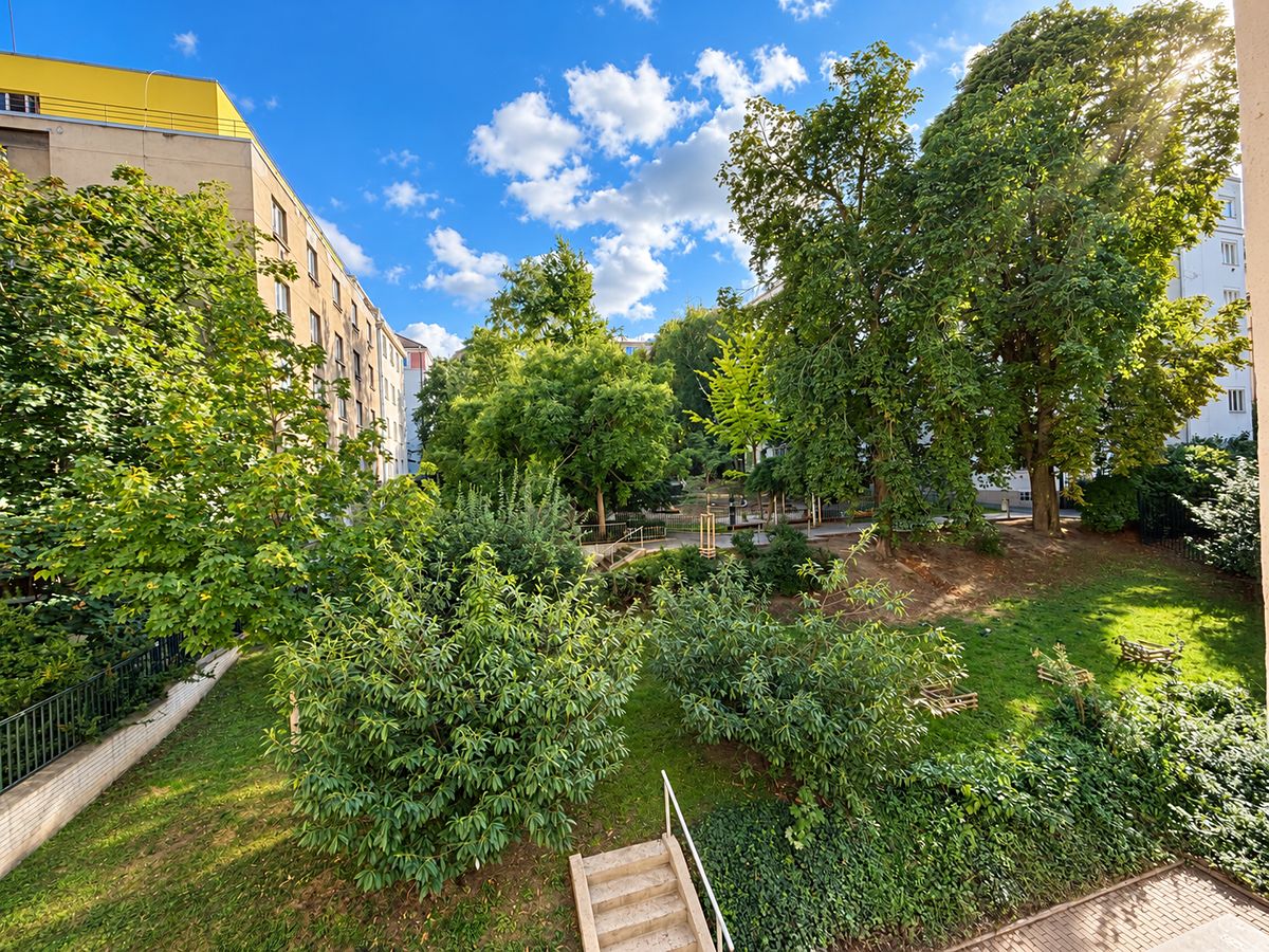 Pronájem bytu 2+kk 58 m² – fotografie 5