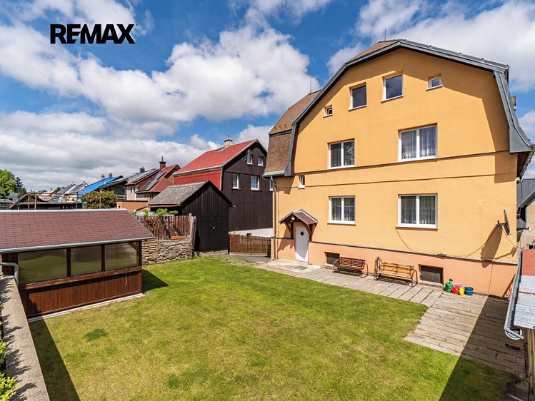 Haus zum Kauf, 328 m² (57 von 72)