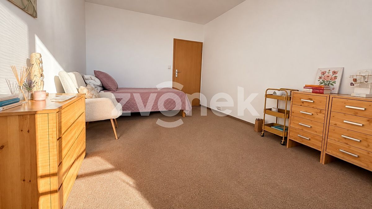 Pronájem bytu 2+kk 44 m² – fotografie 4