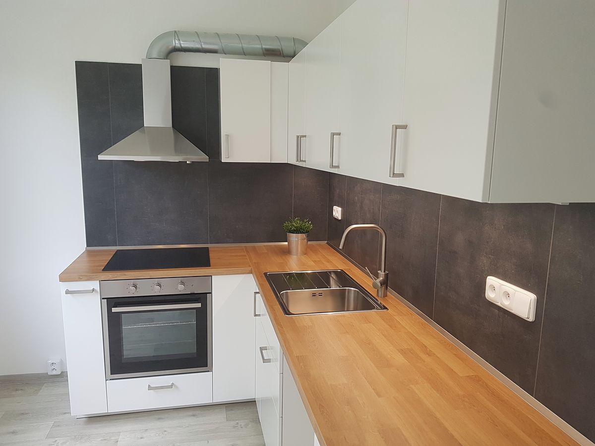 Pronájem bytu 3+1 86 m² – fotografie 4