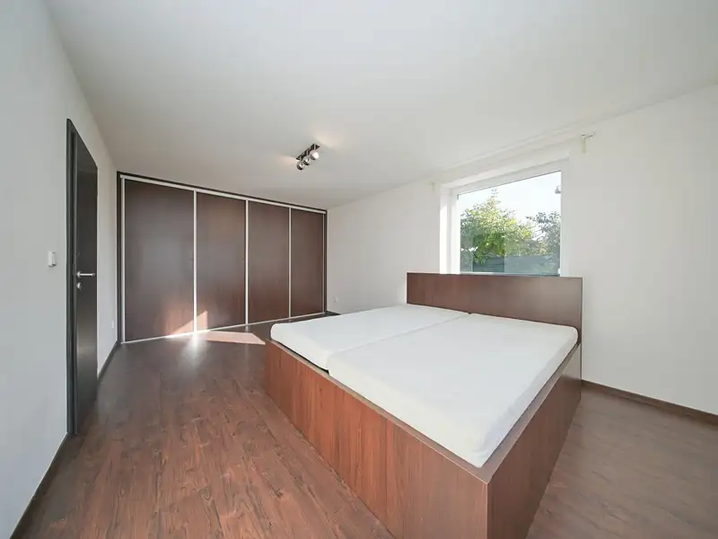 Pronájem bytu 3+kk 67 m², Horoměřice – náhled fotky 3