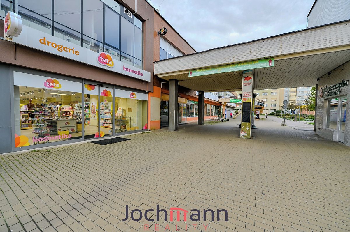 Pronájem obchodního prostoru 340 m² – fotografie 3