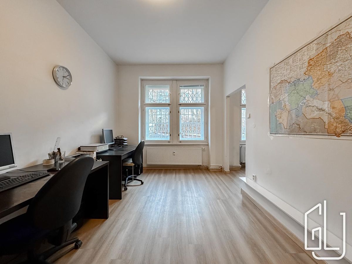 Pronájem obchodního prostoru 36 m²