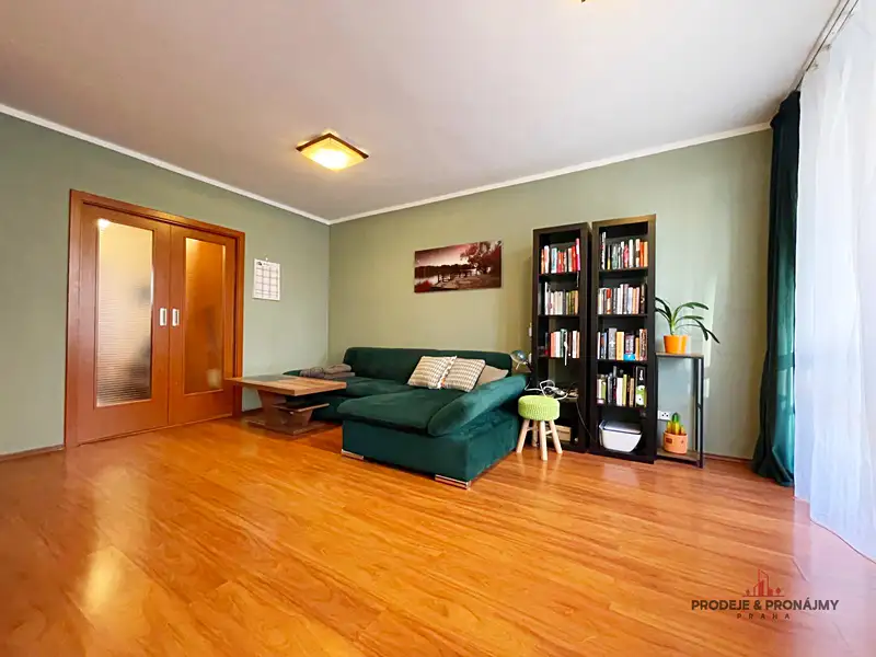Prodej bytu 4+kk 85 m², Benešov – náhled fotky 2