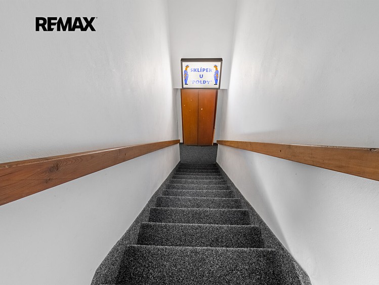Prodej domu, 264 m² (34 z 49)