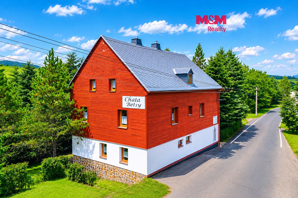 Prodej rodinného domu 285 m², pozemek 1407 m², Loučná pod Klínovcem – fotka 1 z 3