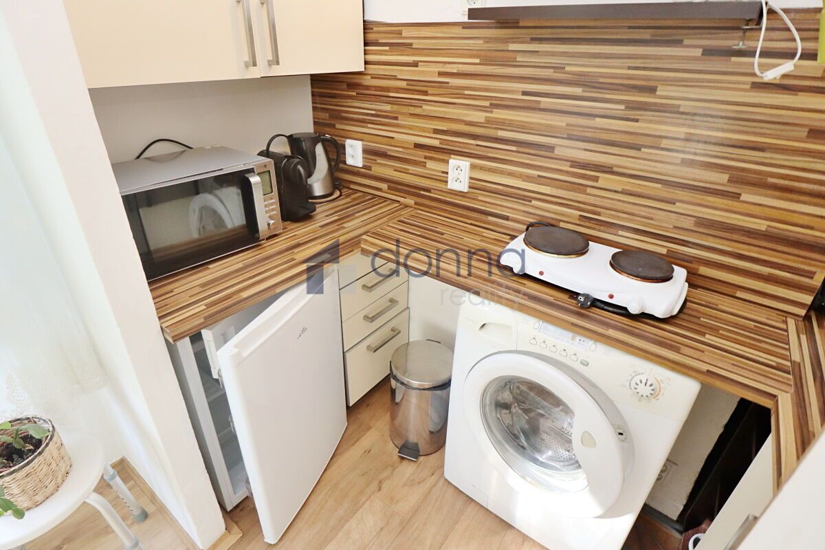 Pronájem bytu 1+kk 23 m² – fotografie 5