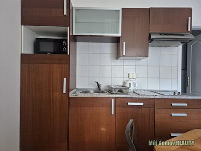 Pronájem bytu 1+1 39 m²