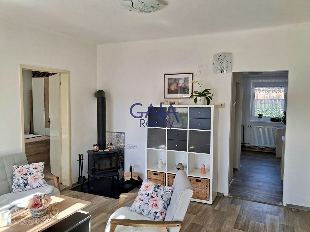 Prodej rodinného domu 170 m², pozemek 813 m² – fotografie 4