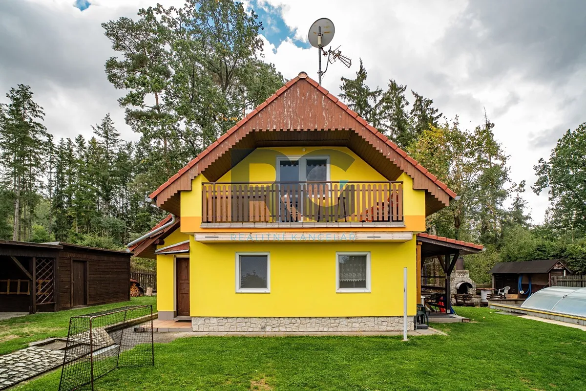 Prodej chaty 140 m², pozemek 686 m²