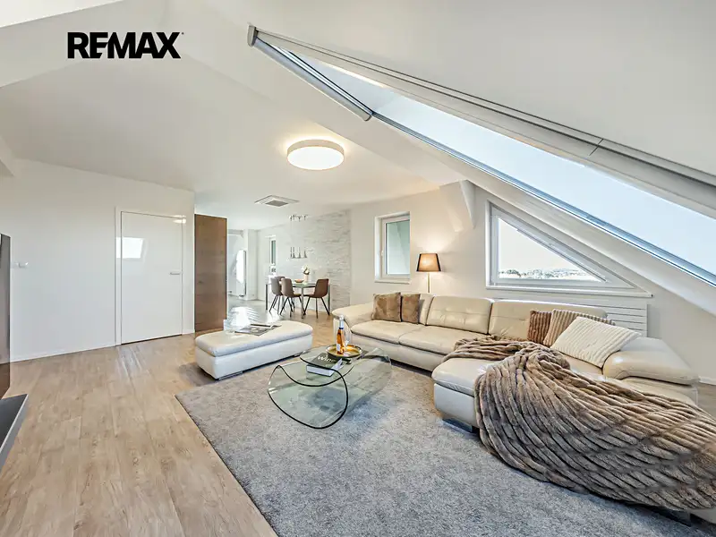 Prodej bytu 4+kk 123 m², Praha – náhled fotky 3