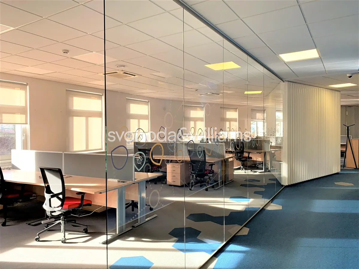 Pronájem kanceláře 193 m²