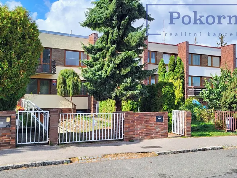 Pronájem vícegeneračního domu 220 m², pozemek 177 m², Praha – náhled fotky 2