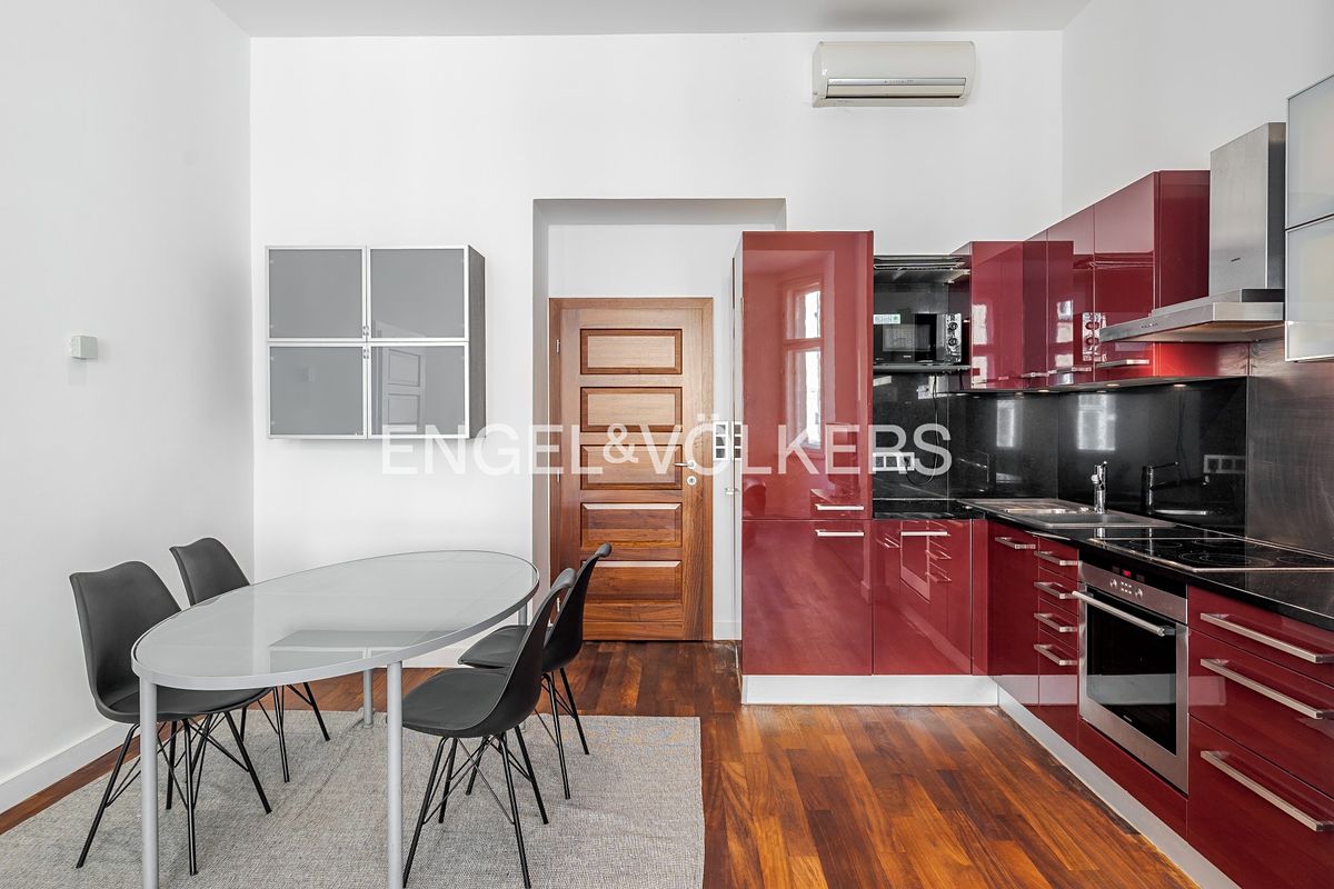 Pronájem bytu 2+kk 70 m² – fotografie 3