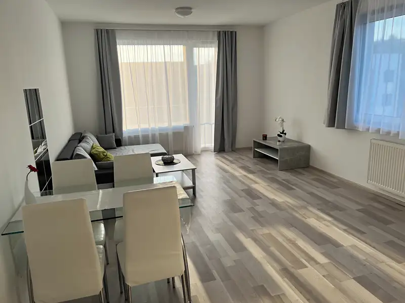 Prodej bytu 2+kk 57 m², Praha – náhled fotky 3