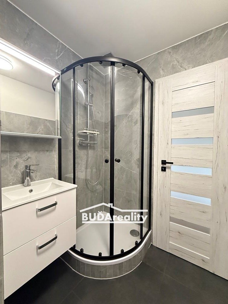 Prodej bytu 2+kk 37 m² – fotografie 3