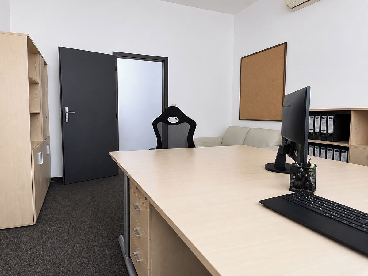 Pronájem kanceláře 18 m², Brno – fotka 1 z 3