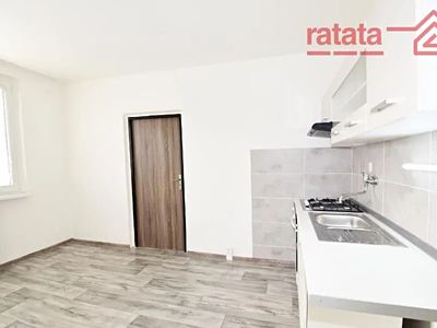 Pronájem bytu 1+1 35 m²