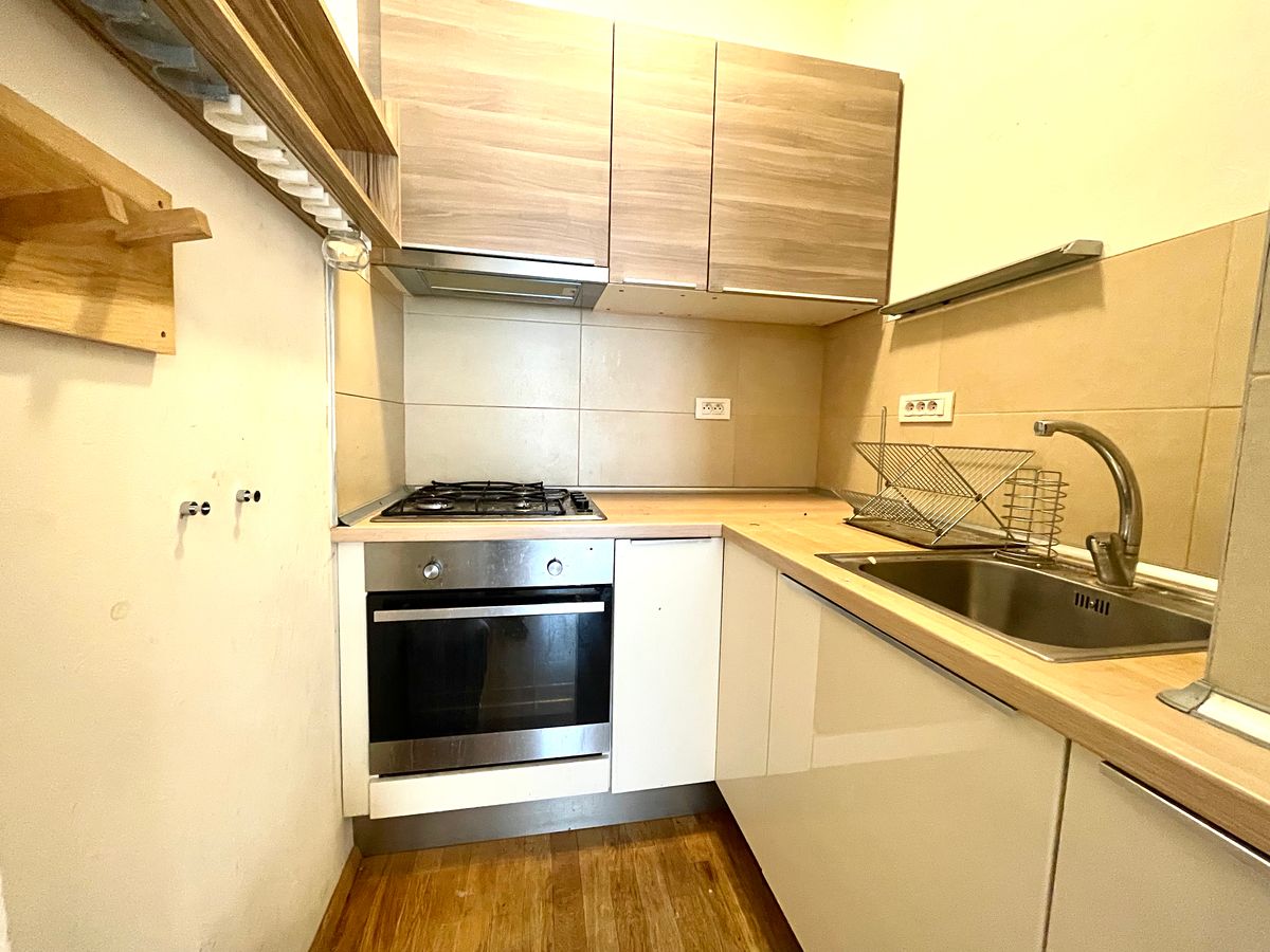 Pronájem bytu 2+kk 75 m²